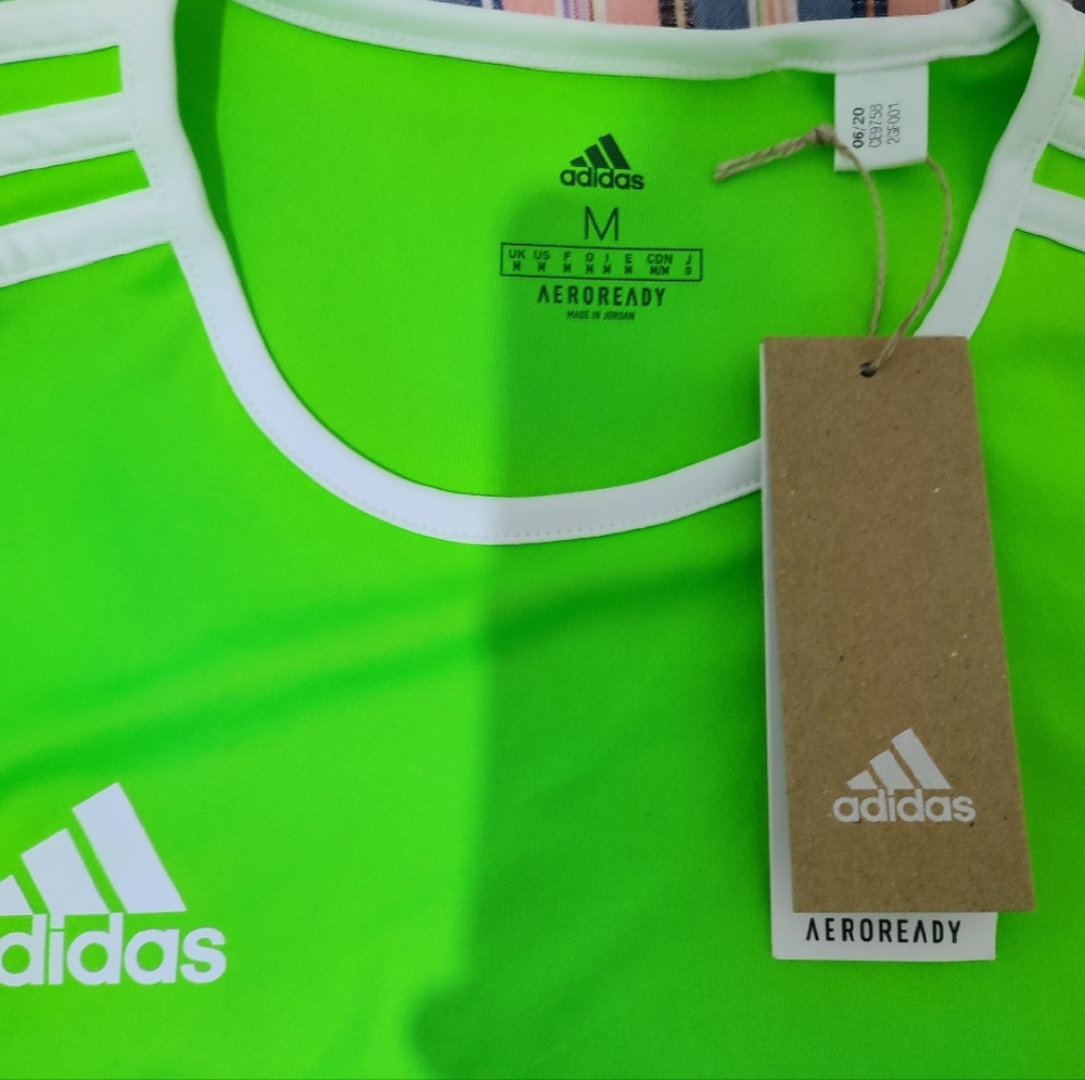Addidas top